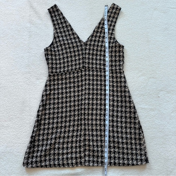Primark Black & Beige Tweed V Neck Dress - Picture 6 of 8